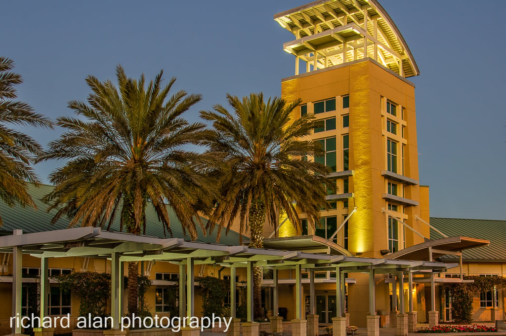 Largo Public Library 1