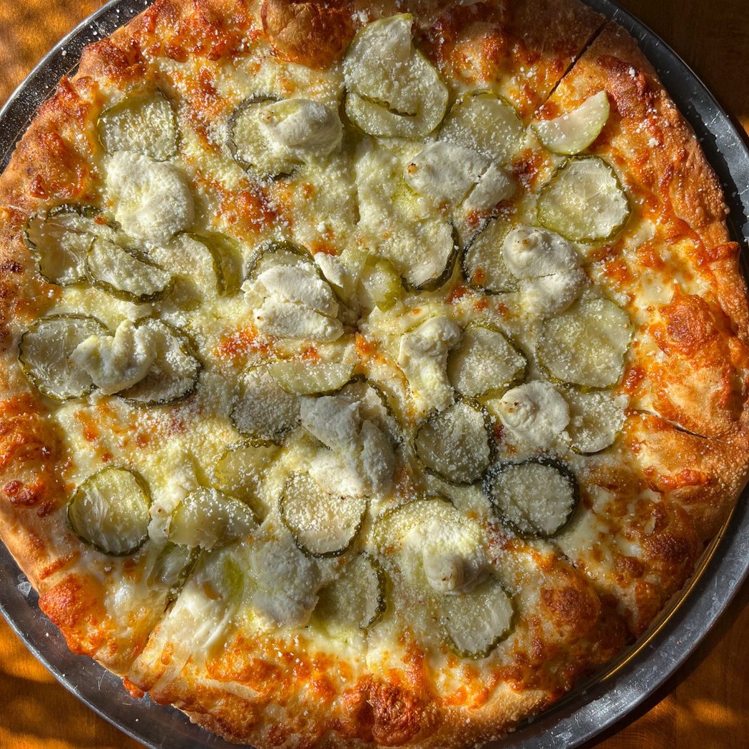 Caliente Pizza & Drafthouse 2