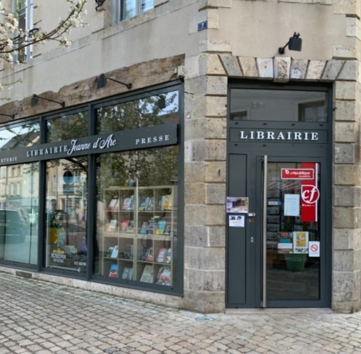 Librairie Jeanne D'Arc, Jargeau 1