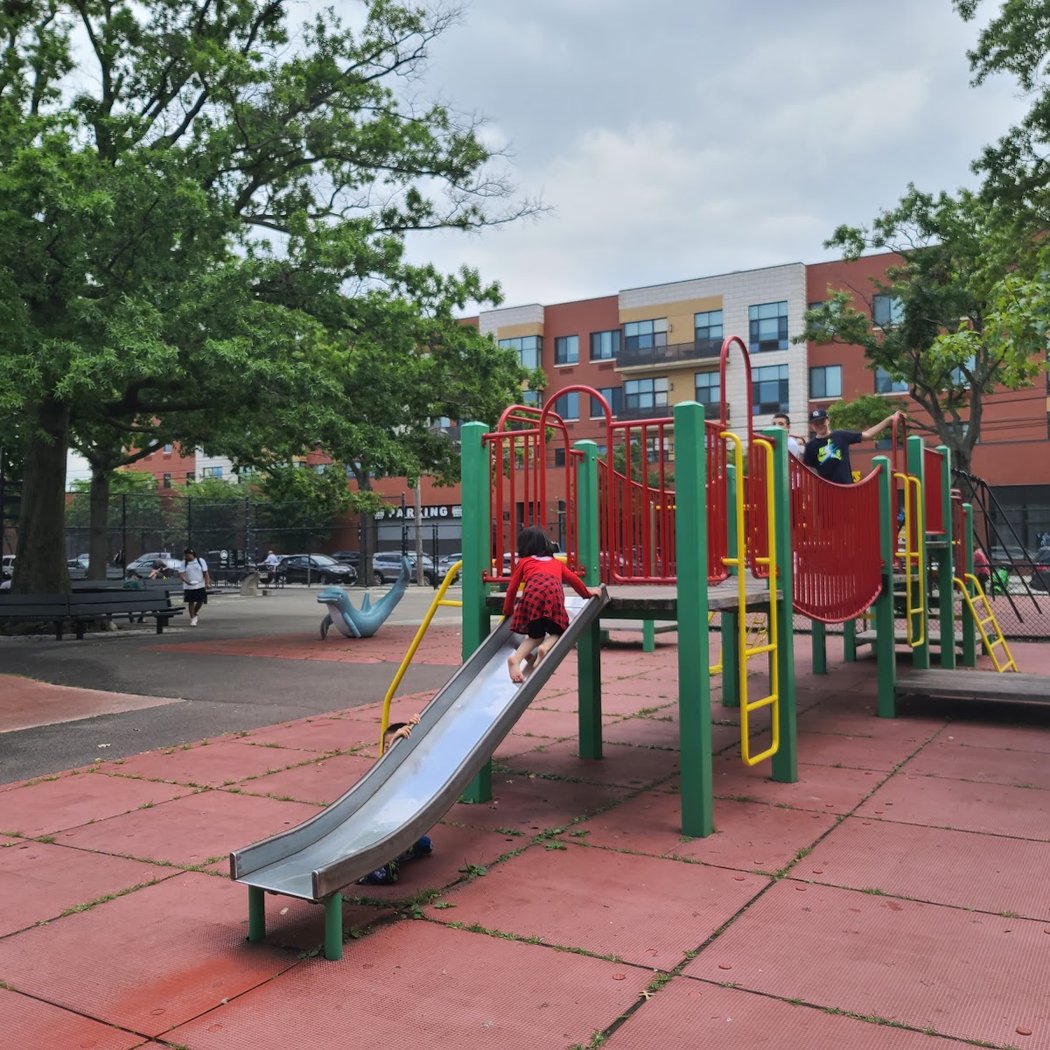 Woodtree Playground 1