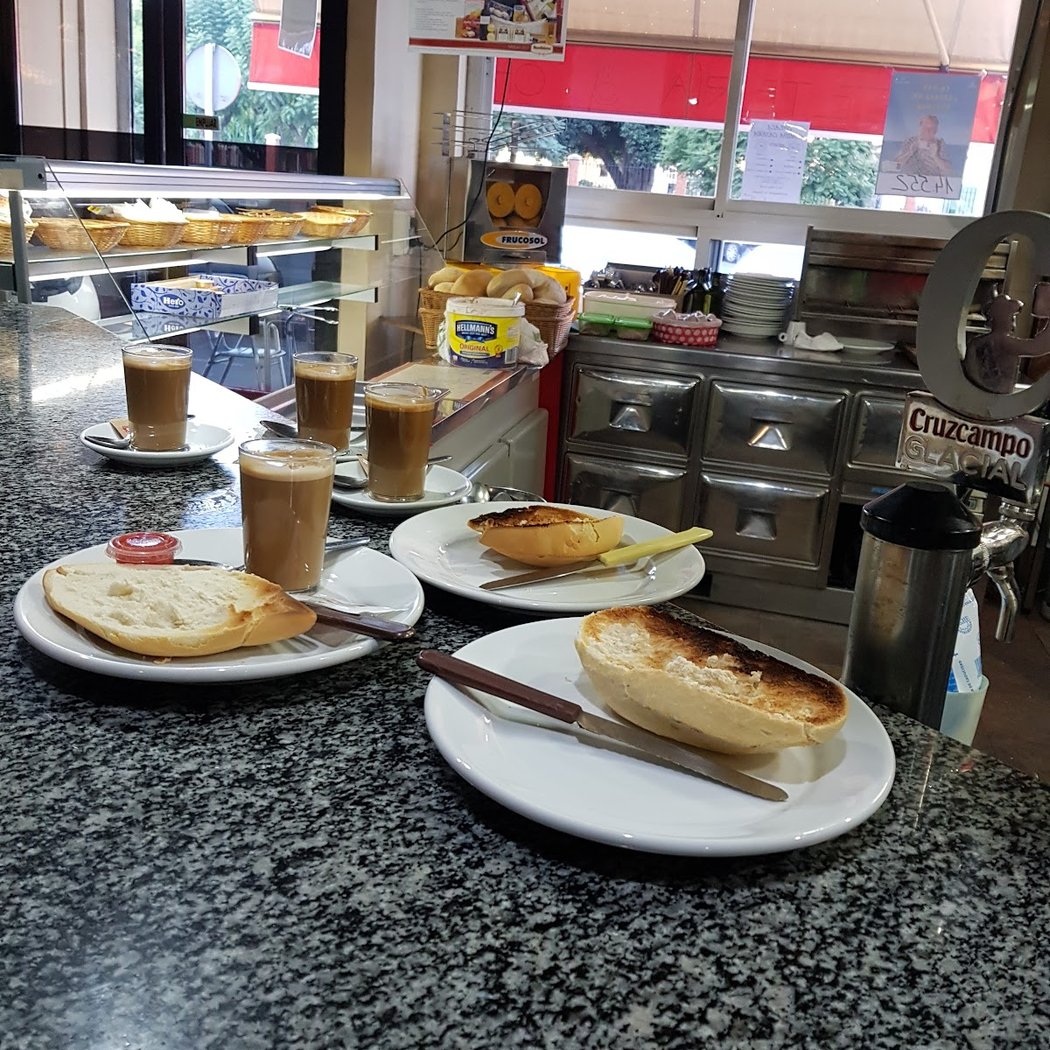 Cafetería Churrería OHLALÁ 3