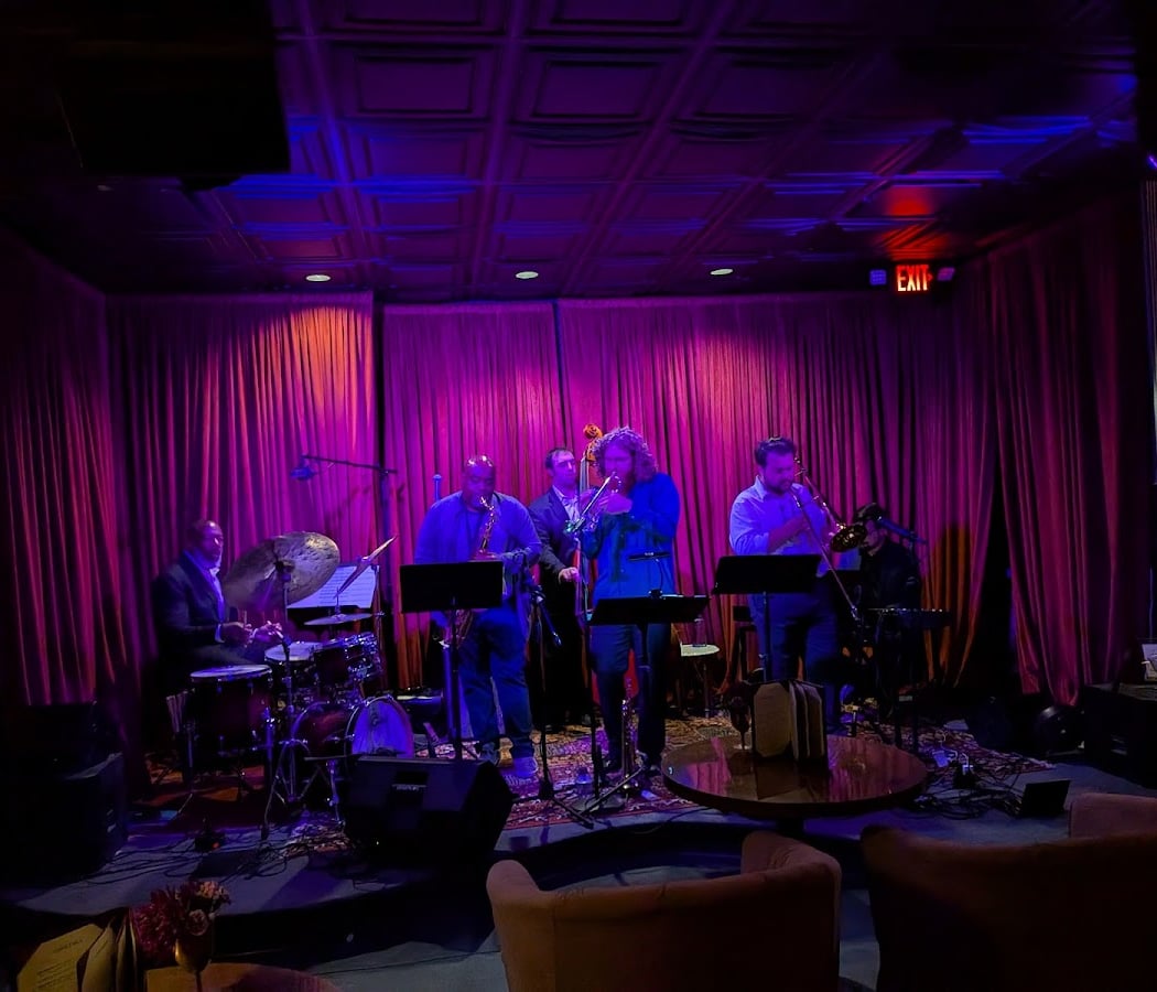 Ginger Rabbit Jazz Lounge 2
