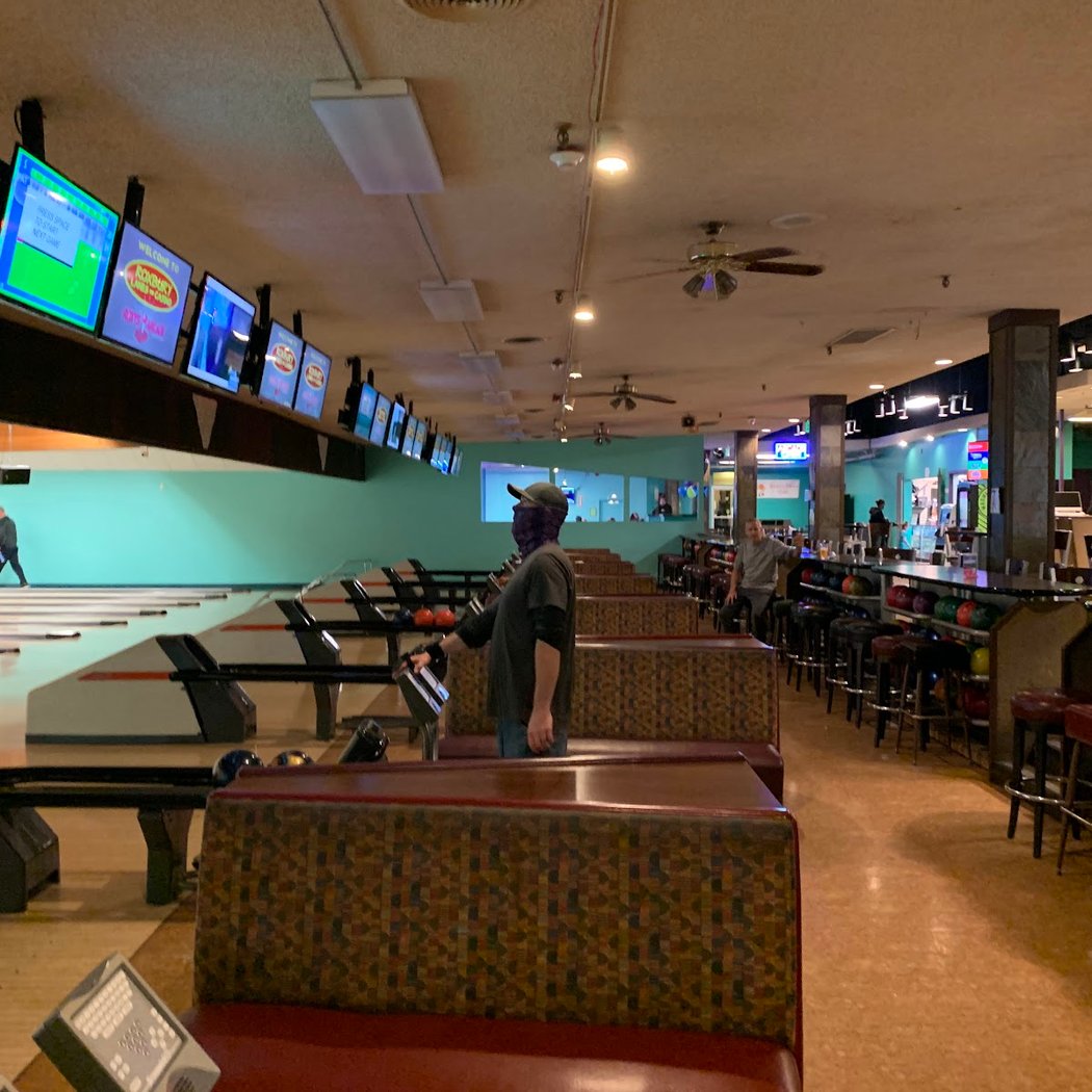 Roxbury Lanes 3
