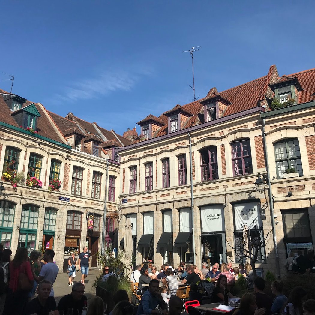 Place aux Oignons 2