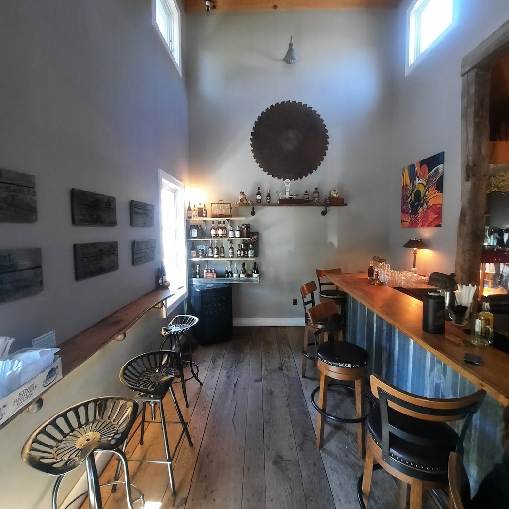 Gardiner Liquid Mercantile 2