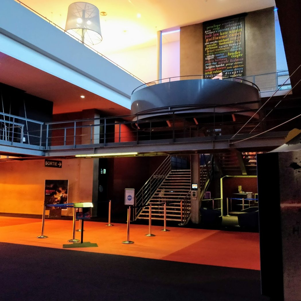 UGC Ciné Cité Cergy-le-Haut 2
