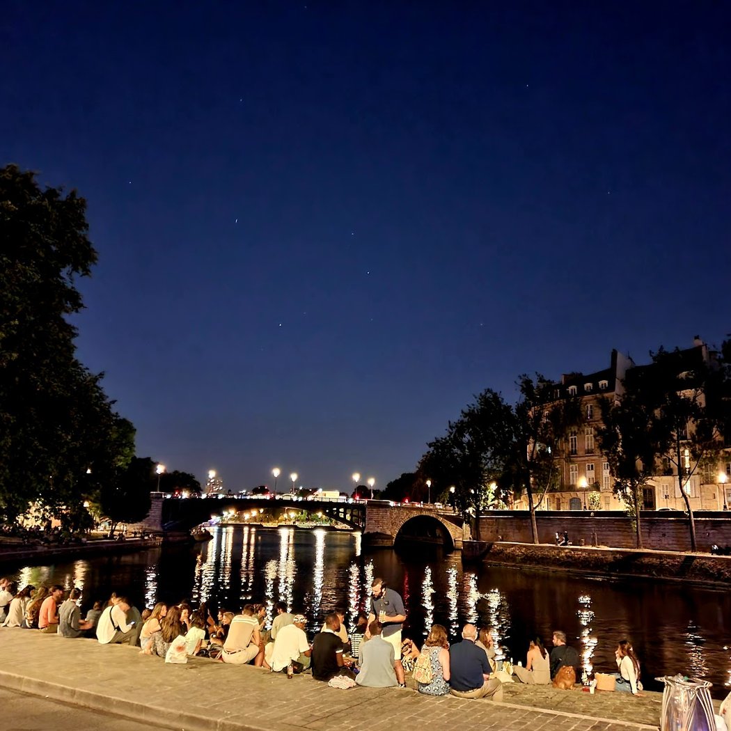 Dimanche après-midi sur les quais de Seine 3