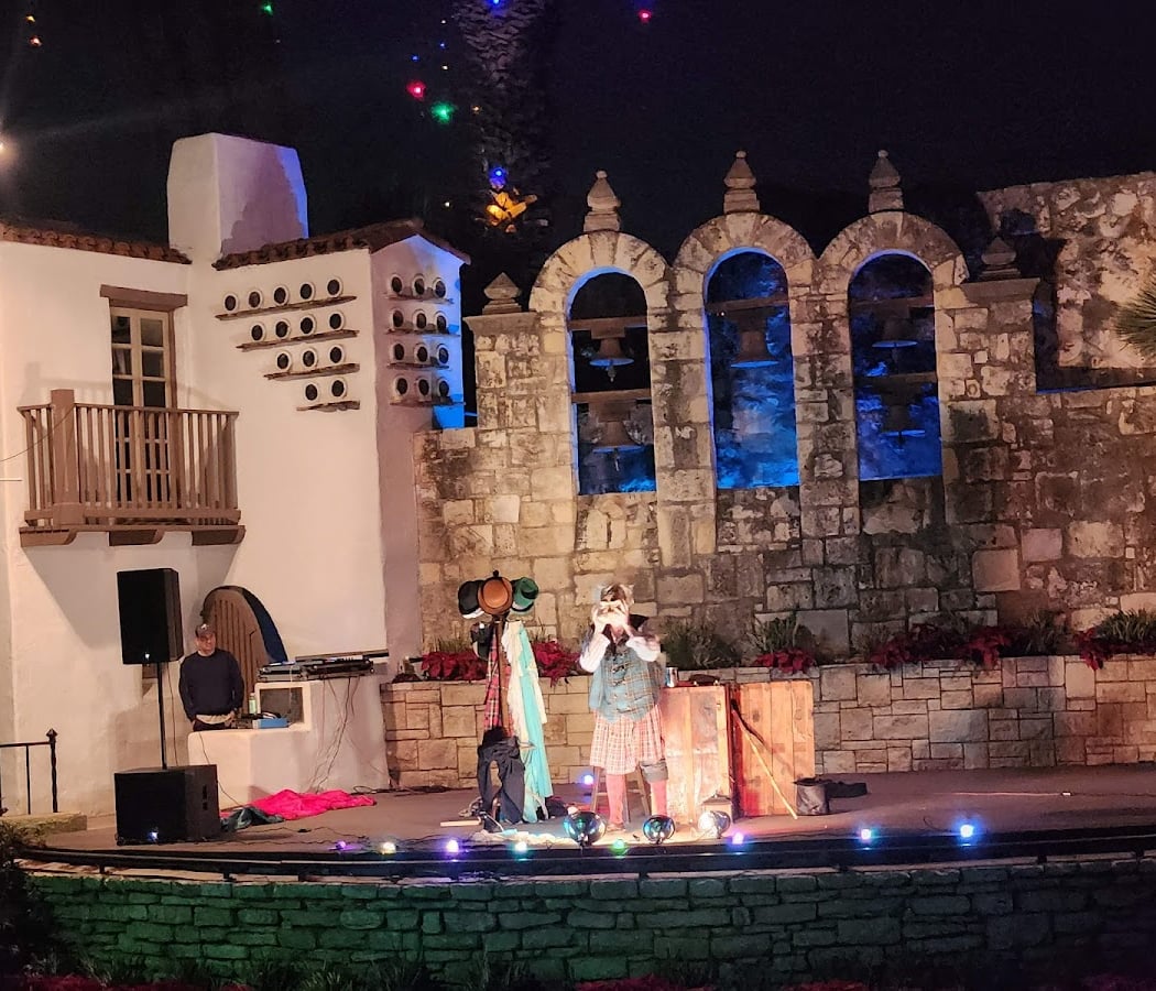 Arneson River Theatre 2