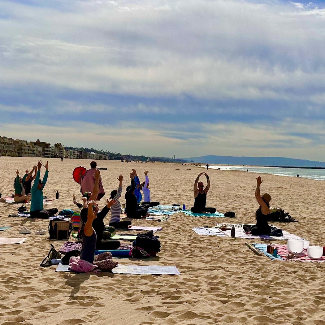 Beach Yoga Life 3