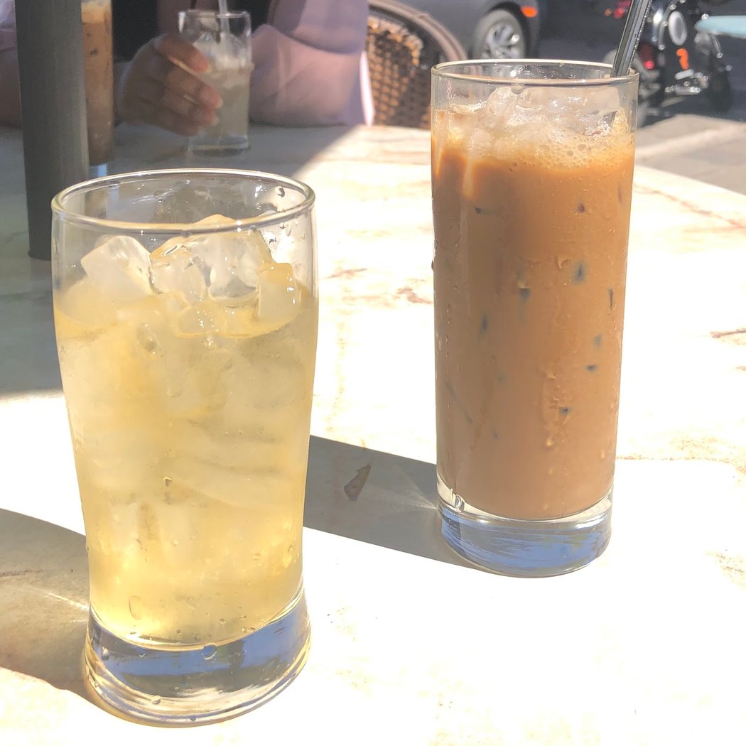 Dream cafe 1