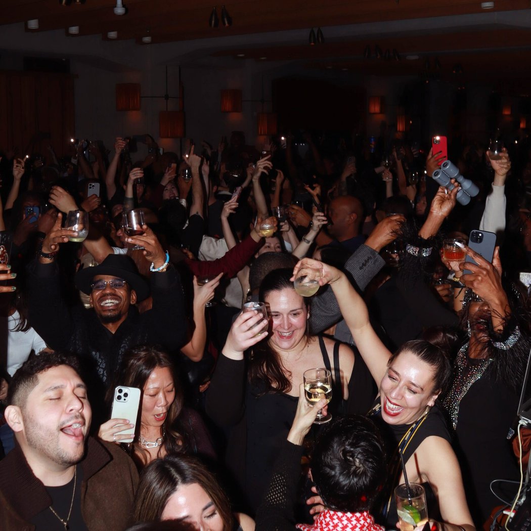 NYE Extravaganza with A Vibe Called Blessed and Talib Kweli 4
