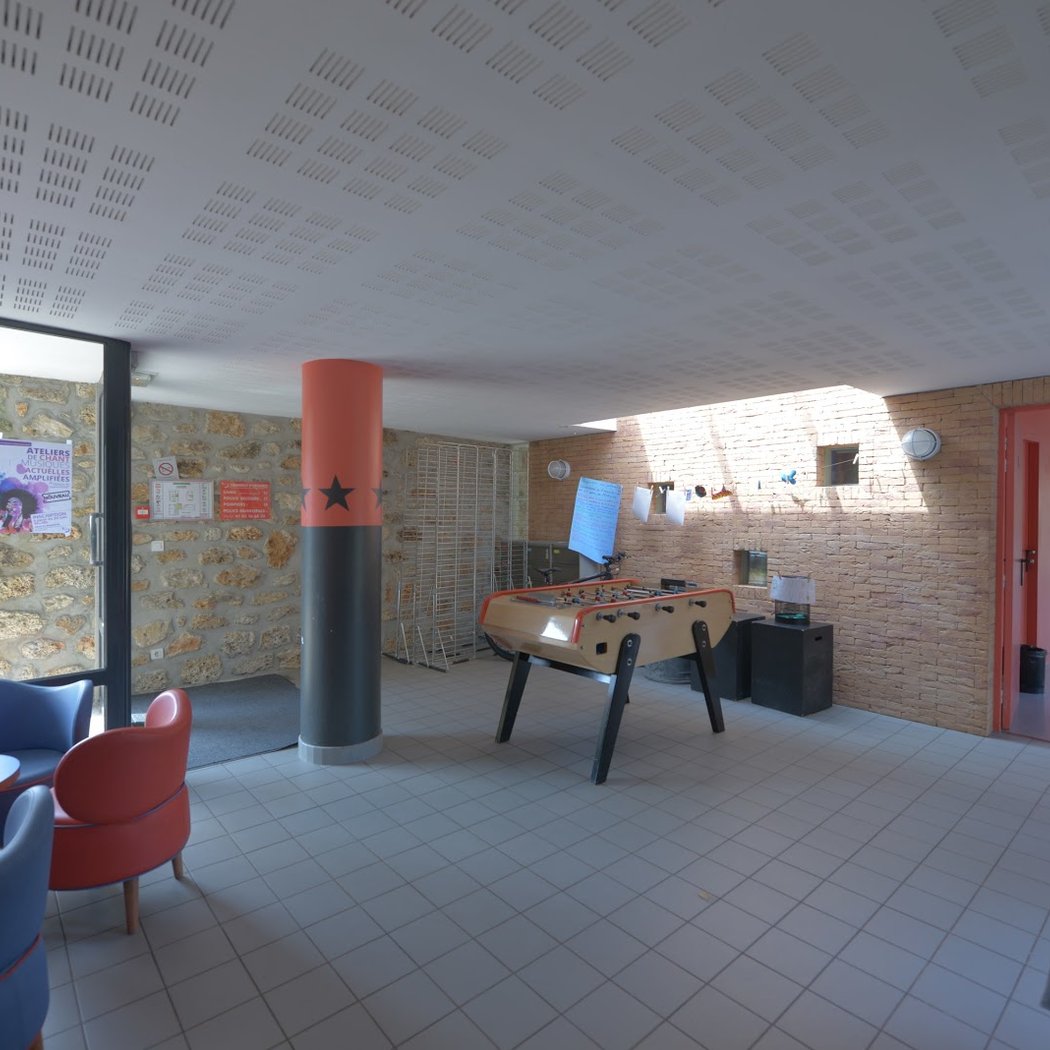 Espace Collégiens 1
