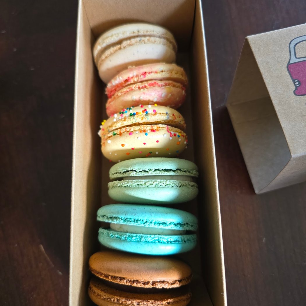 Alexandras Macarons & Cafe