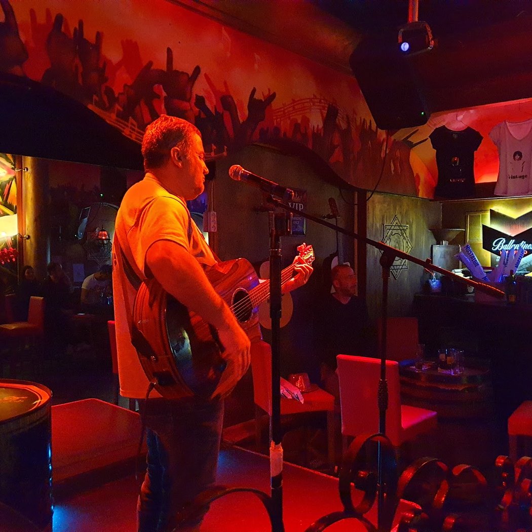 LE VINTAGE CLUB 1