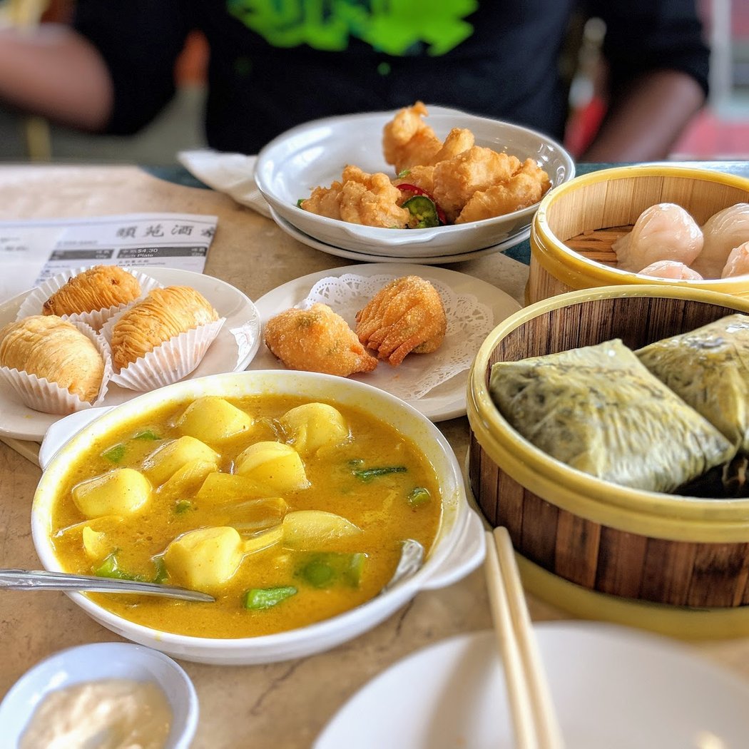 Riverside Seafood Restaurant 1