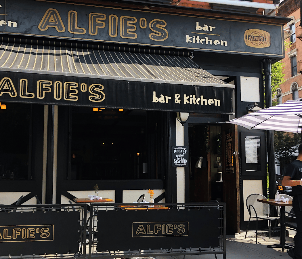 Alfie's Kitchen & Craft Beer Bar 2