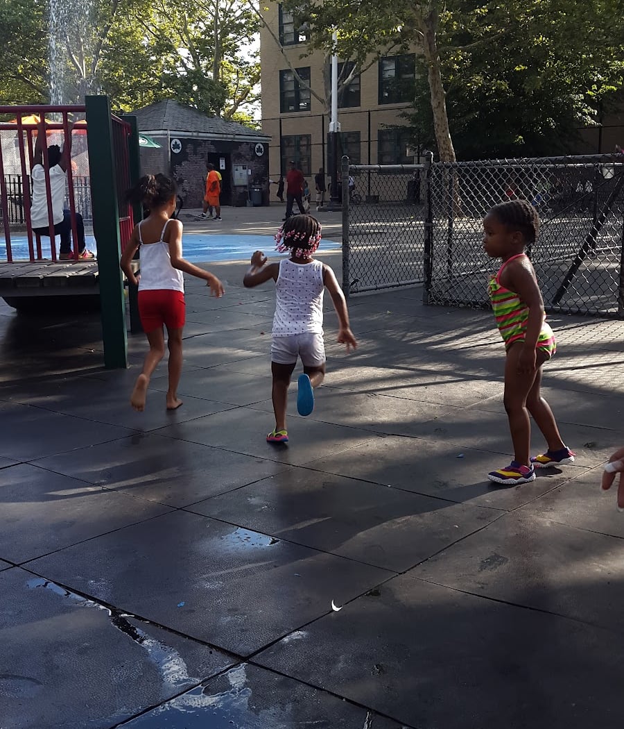 JHS 57/HS 26 Outdoor Mini Pool 2