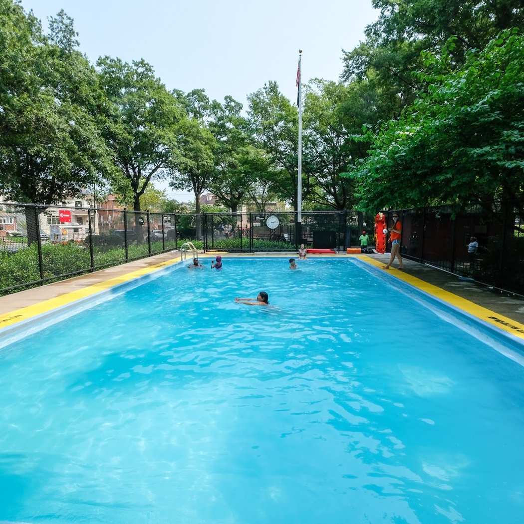 Lindower Park Mini Pool 2