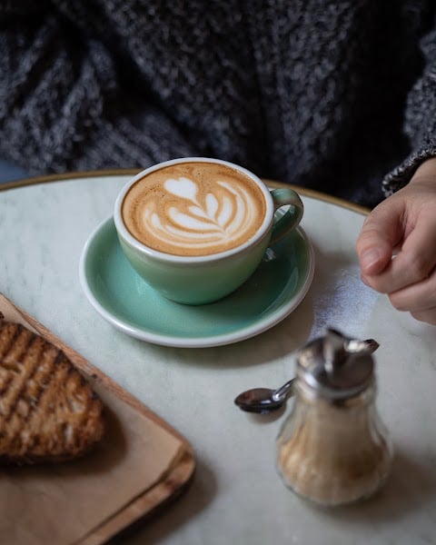 Alaïa café & boutique 1