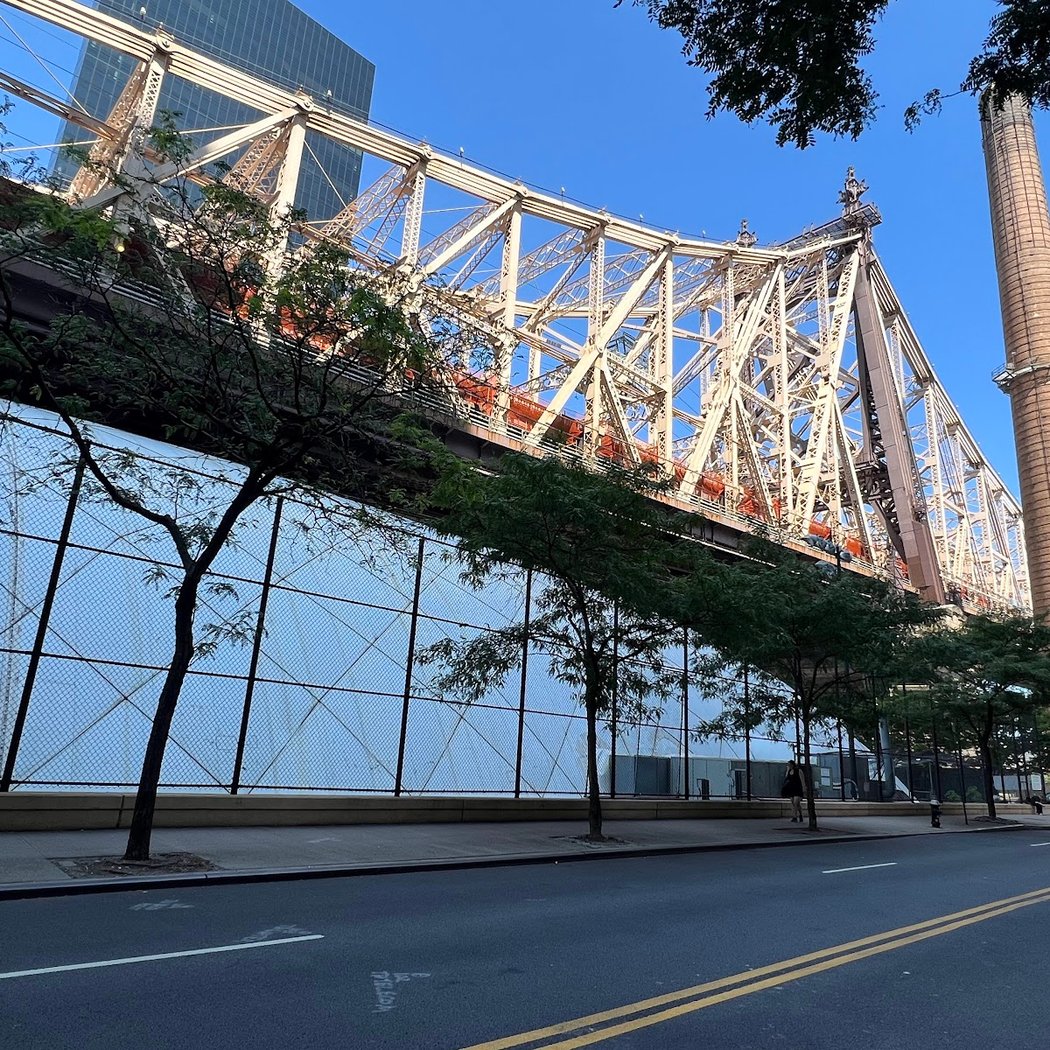 Queensboro Oval 3