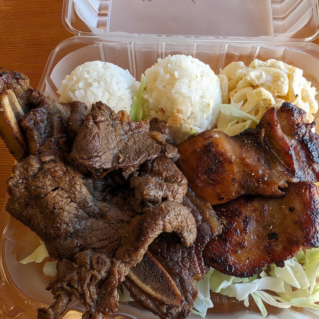 Hawaiian Drive Inn 3