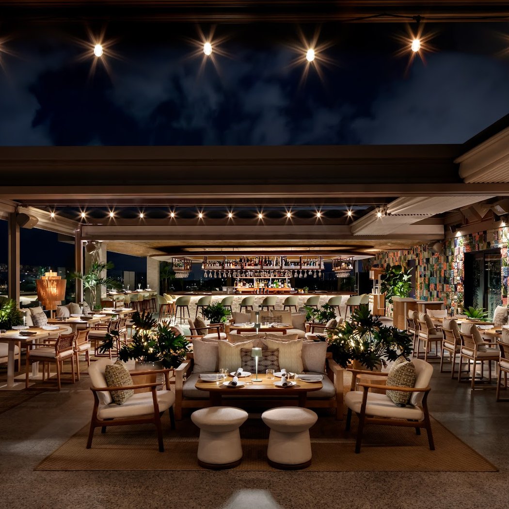 Level 6 Rooftop Restaurant Miami 1