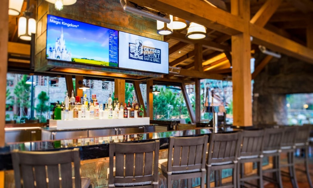 Geyser Point Bar & Grill 2