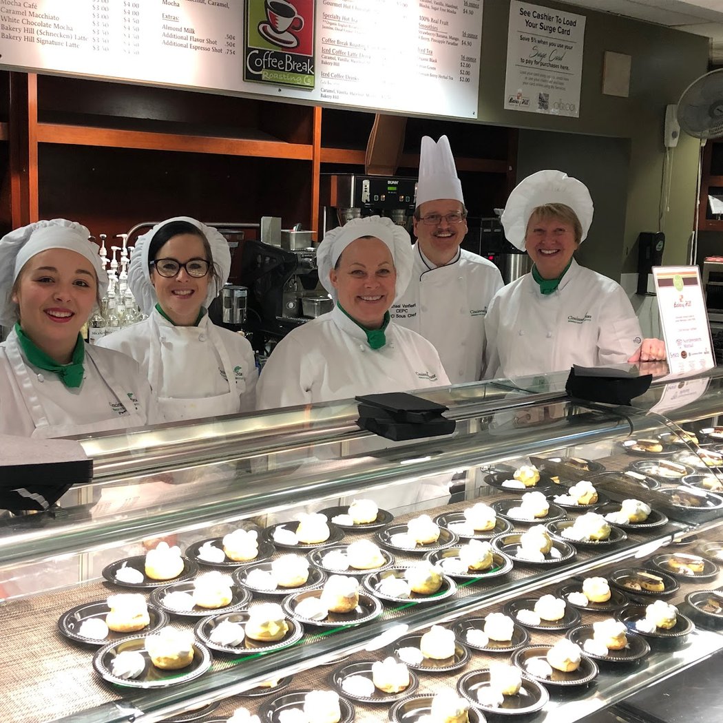 The Overlook Cafeteria at Cincinnati State 2