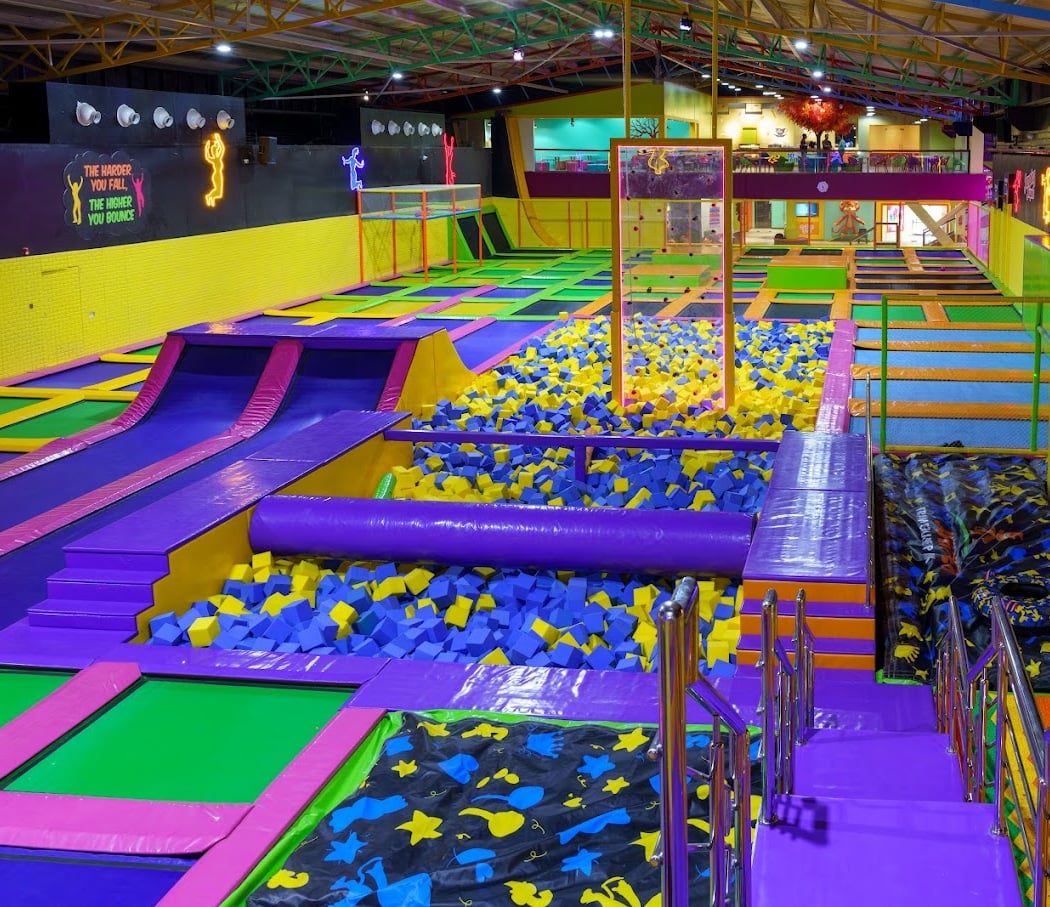 SkyJumper Amusement Park - Garuda Mall | Laser Tag | VR Games | Soft Play | Birthday Parties | School Trips | Corporate Party 2