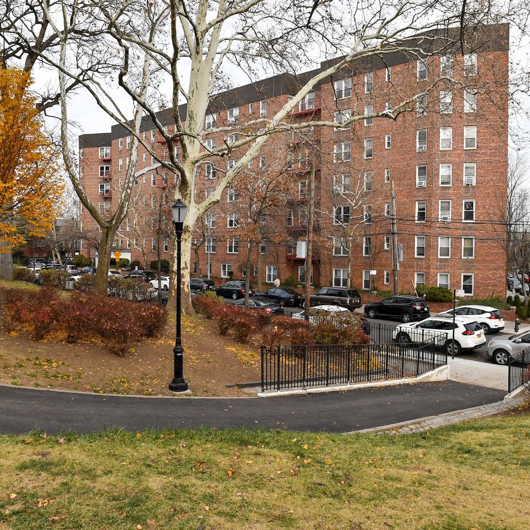 Doughboy Plaza 2