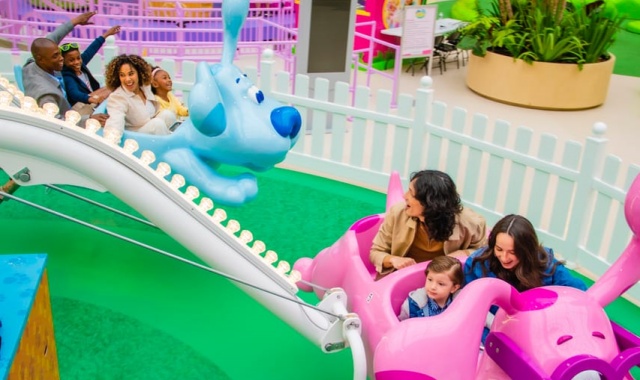 Nickelodeon Universe Theme Park 1