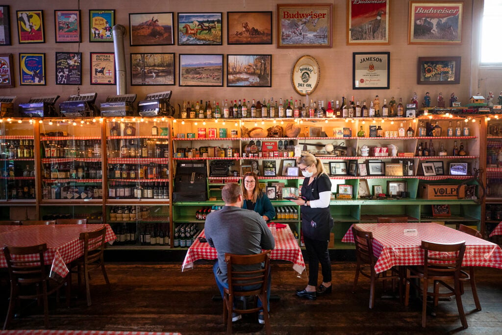 Volpi's Ristorante & Bar 2