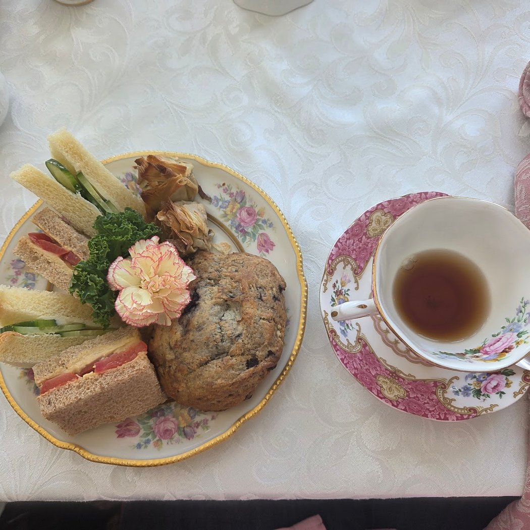 Lisa's Tea Treasures 1