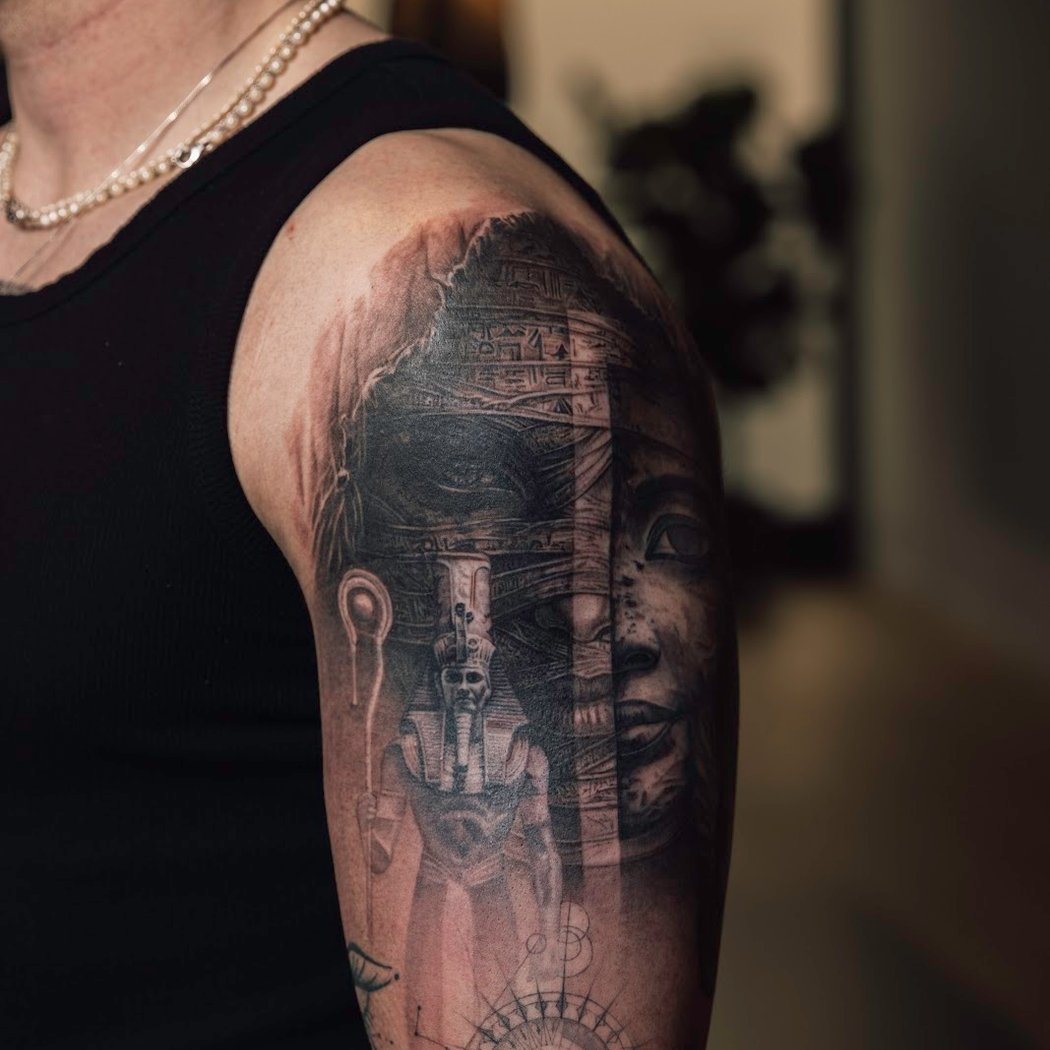 White Gate Tattoo Studio 1
