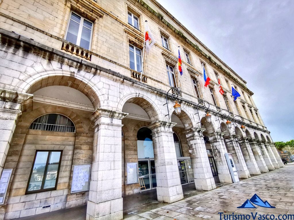 Guichet unique Hall Cassin 1