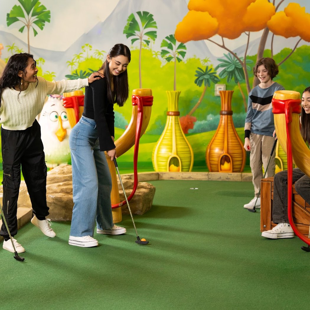 Angry Birds Mini Golf 1