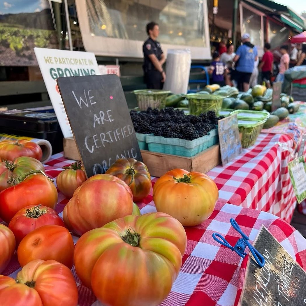 Produce on Pike 1