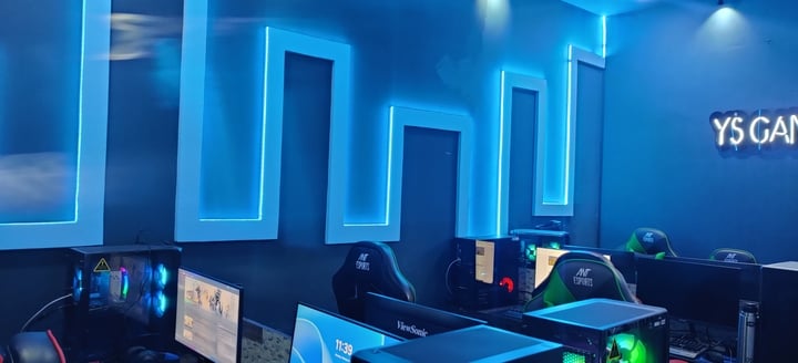 YS Gaming Cafe 1