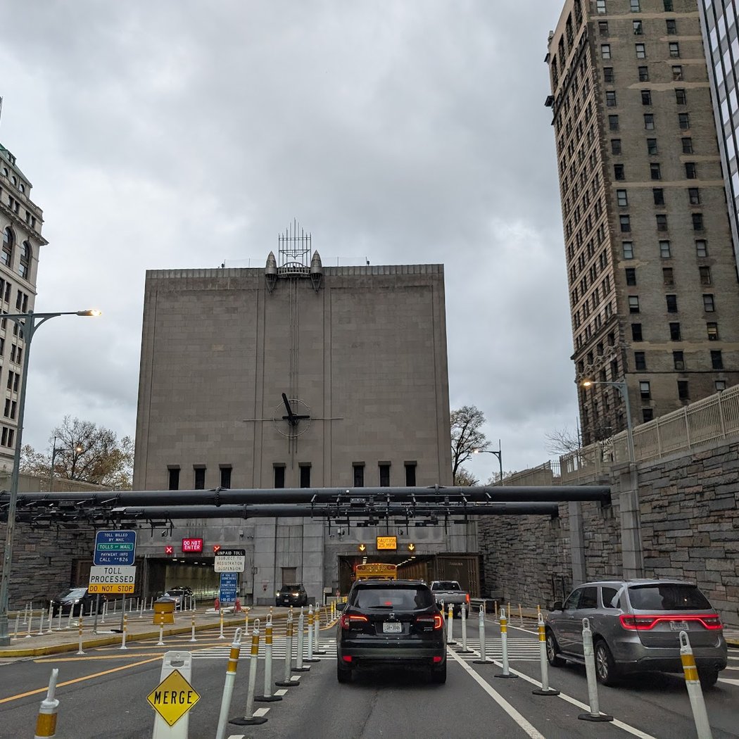 Hugh L. Carey Tunnel 3