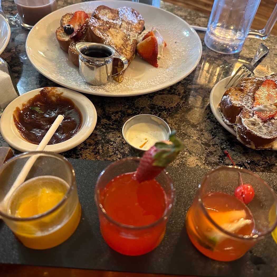Daily Happy Hour specials 1