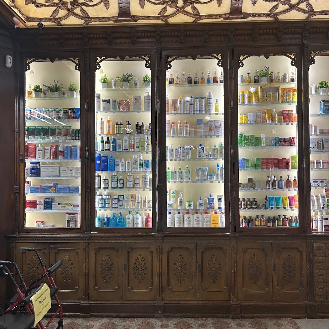 Farmacia del Carmen 1