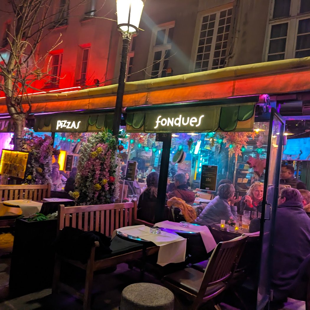 Café le Petit Pont 4