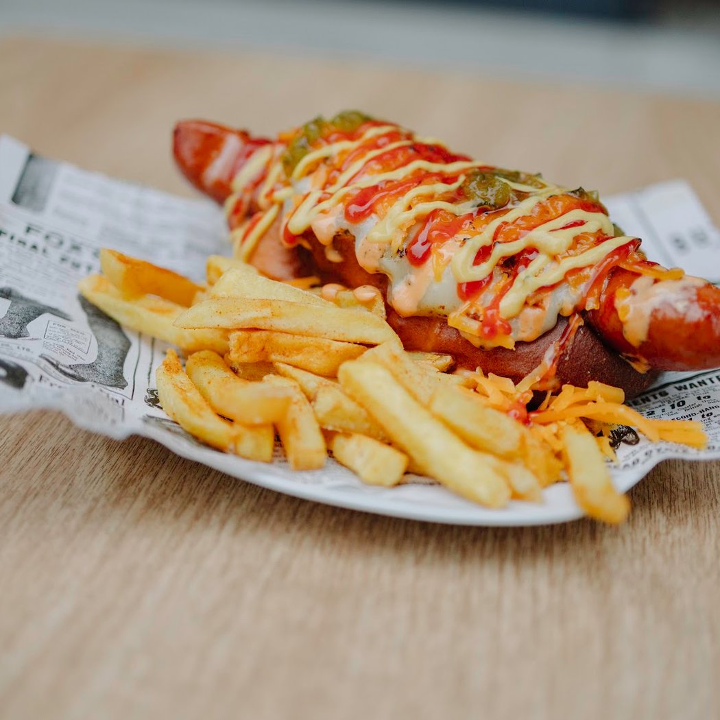 HOTTY DOGGY (Gourmet Hot dogs) 1