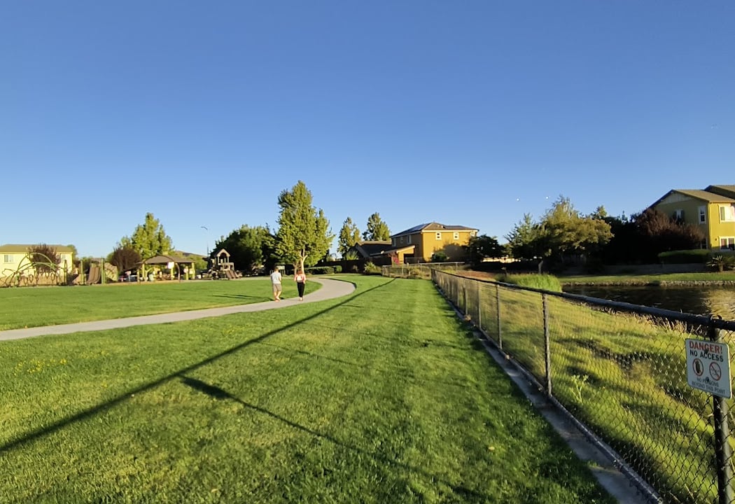 Downtown Brentwood City 3