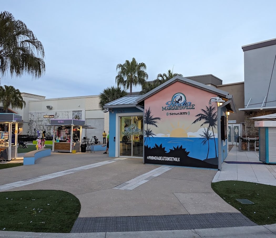 Promenade at Sunset Walk 4