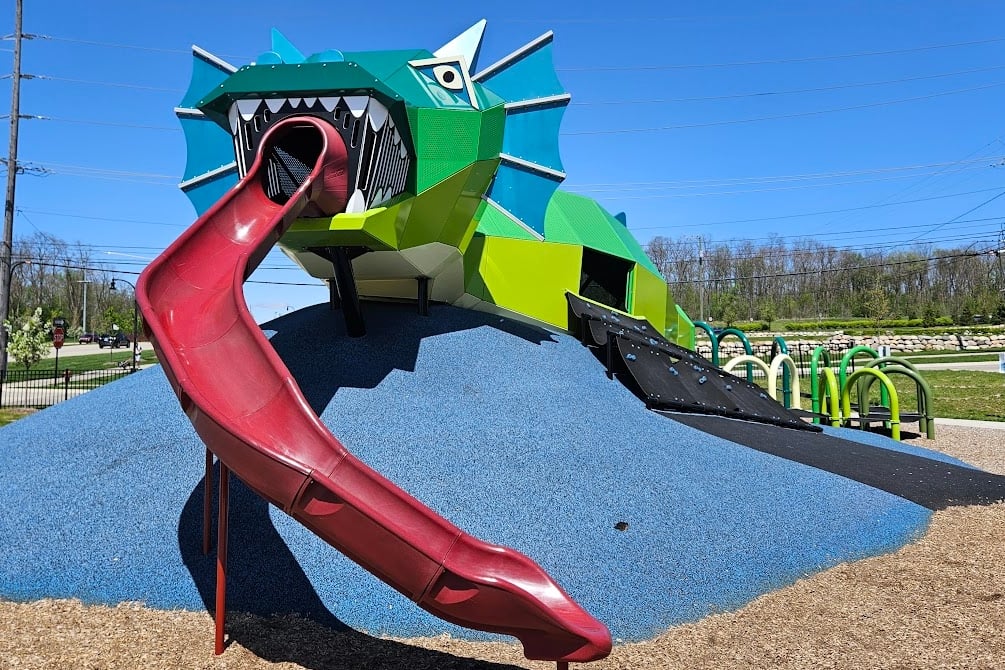 Dragon On The Lake 2