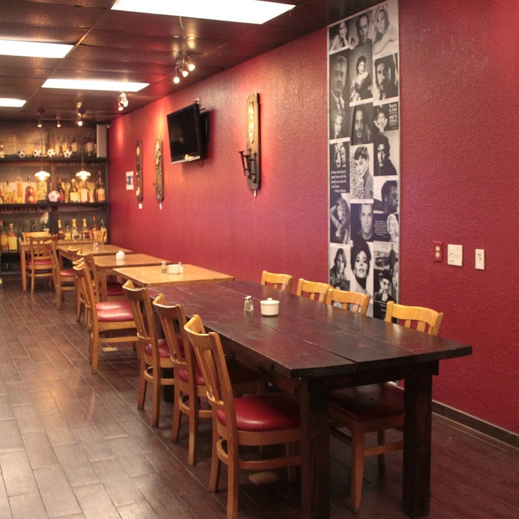Yeganeh Bakery and Kafe Unik 2