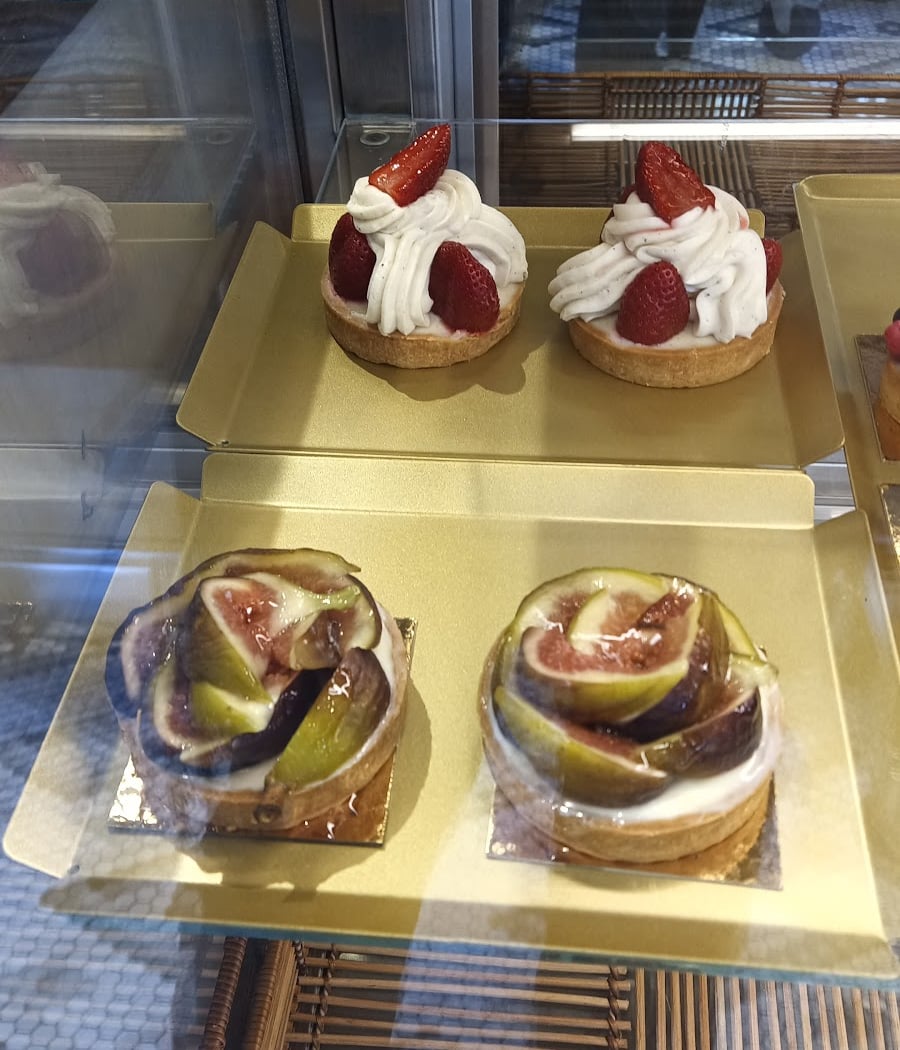 מאפיית האחים | Brothers Bakery 3