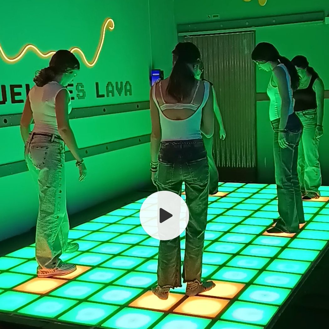 Pixel Games: El Suelo es Lava. Arcade XP by Experiencity 1
