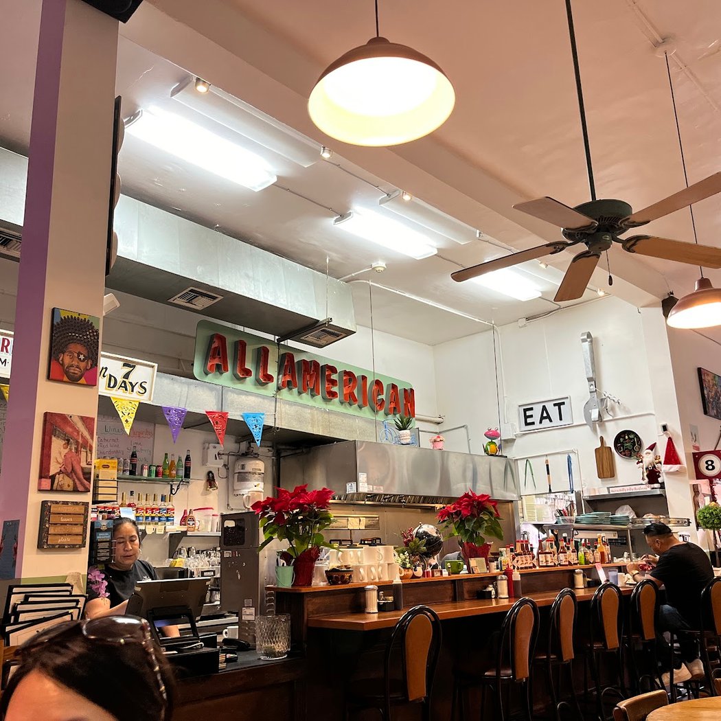 Theresa and Johnnys Cafe 3
